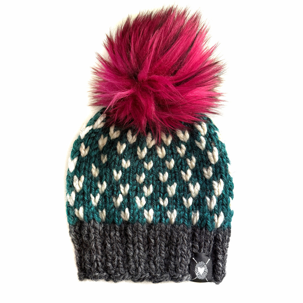 Zero Waste : Tiny Hearts Faux Fur Pom-Pom Beanie