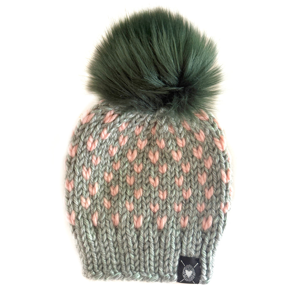 Zero Waste : Tiny Hearts Faux Fur Pom-Pom Beanie