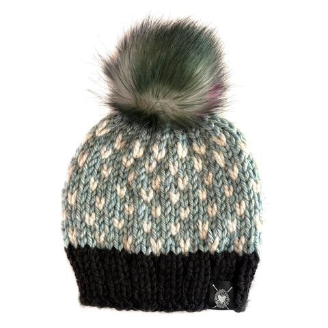 Zero Waste : Tiny Hearts Faux Fur Pom-Pom Beanie