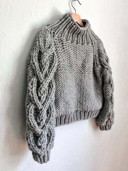 MADE TO ORDER : Heart Meet Sleeve Sweater